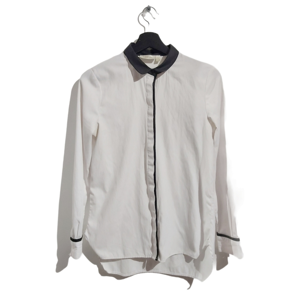 White button down shirt